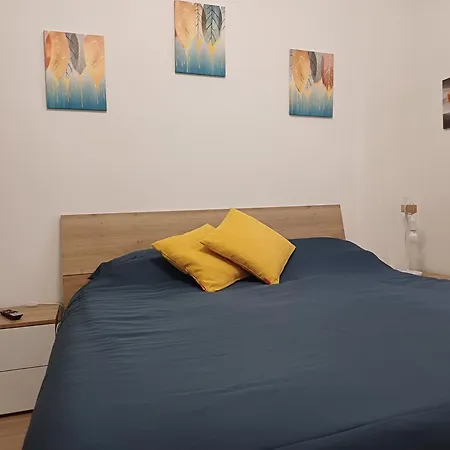 Your Place In - Near Metro C * Roma