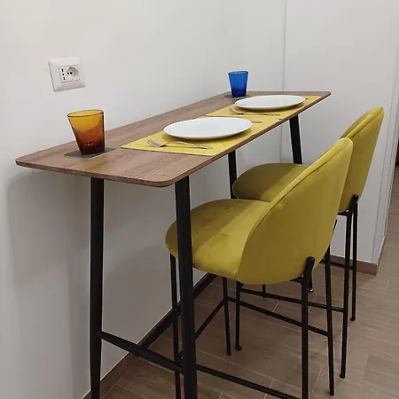 Your Place In - Near Metro C Roma